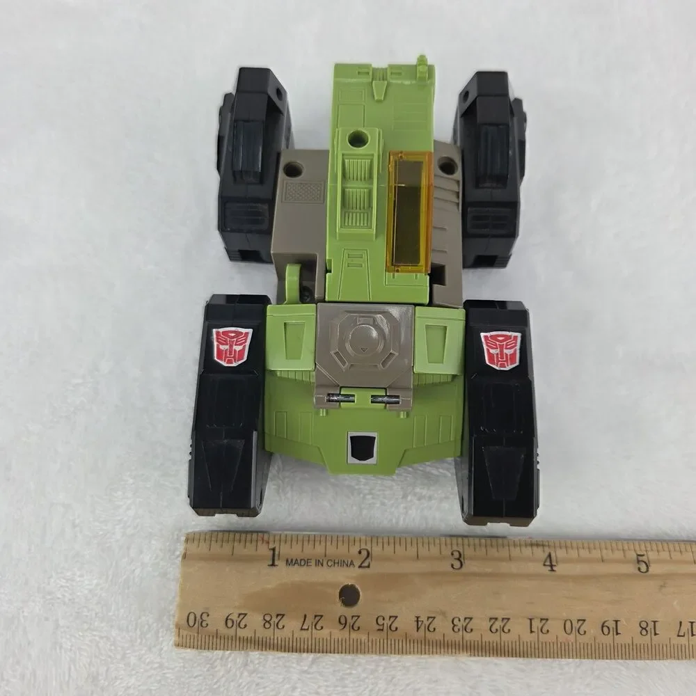 1987 G1 Transformers Headmaster Hardhead Tank Figure No Head No Accessories
